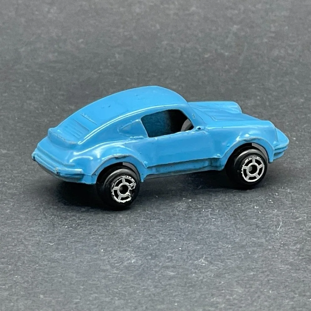 Tootsie Toy 2 Chicago USA‎ Porsche Car Vehicle Blue Diecast 1/87 Scale Loose